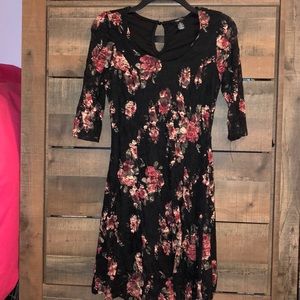 Black floral dress - worn once -